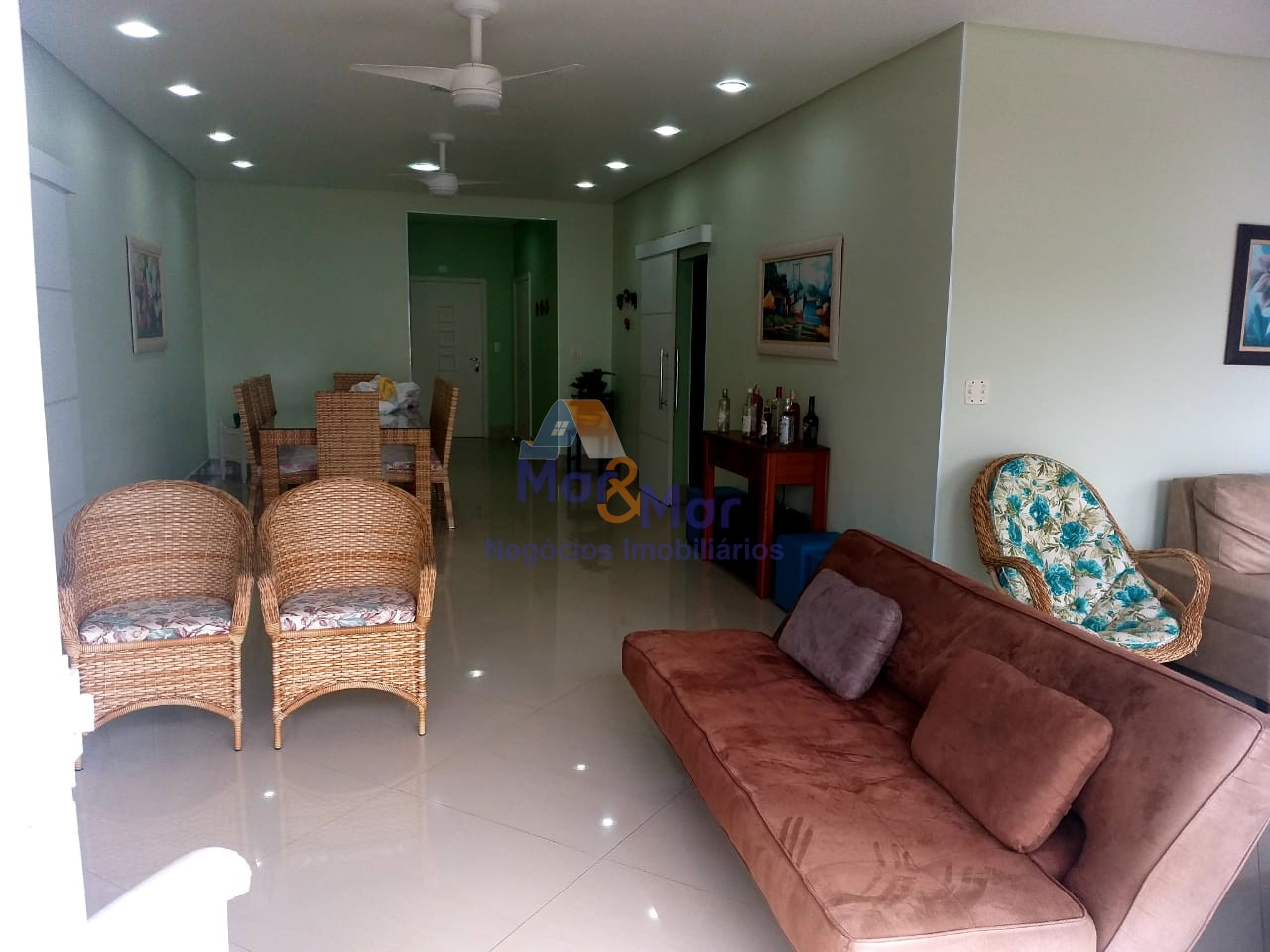 Apartamento-4-dormitorios-Pitangueiras
