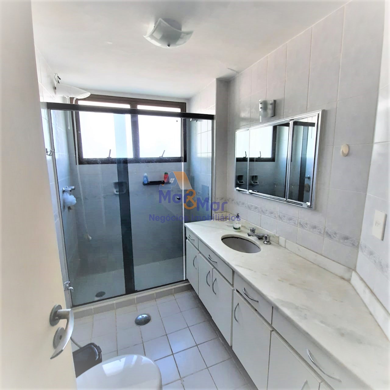 Apartamento GUARUJÁ - SP