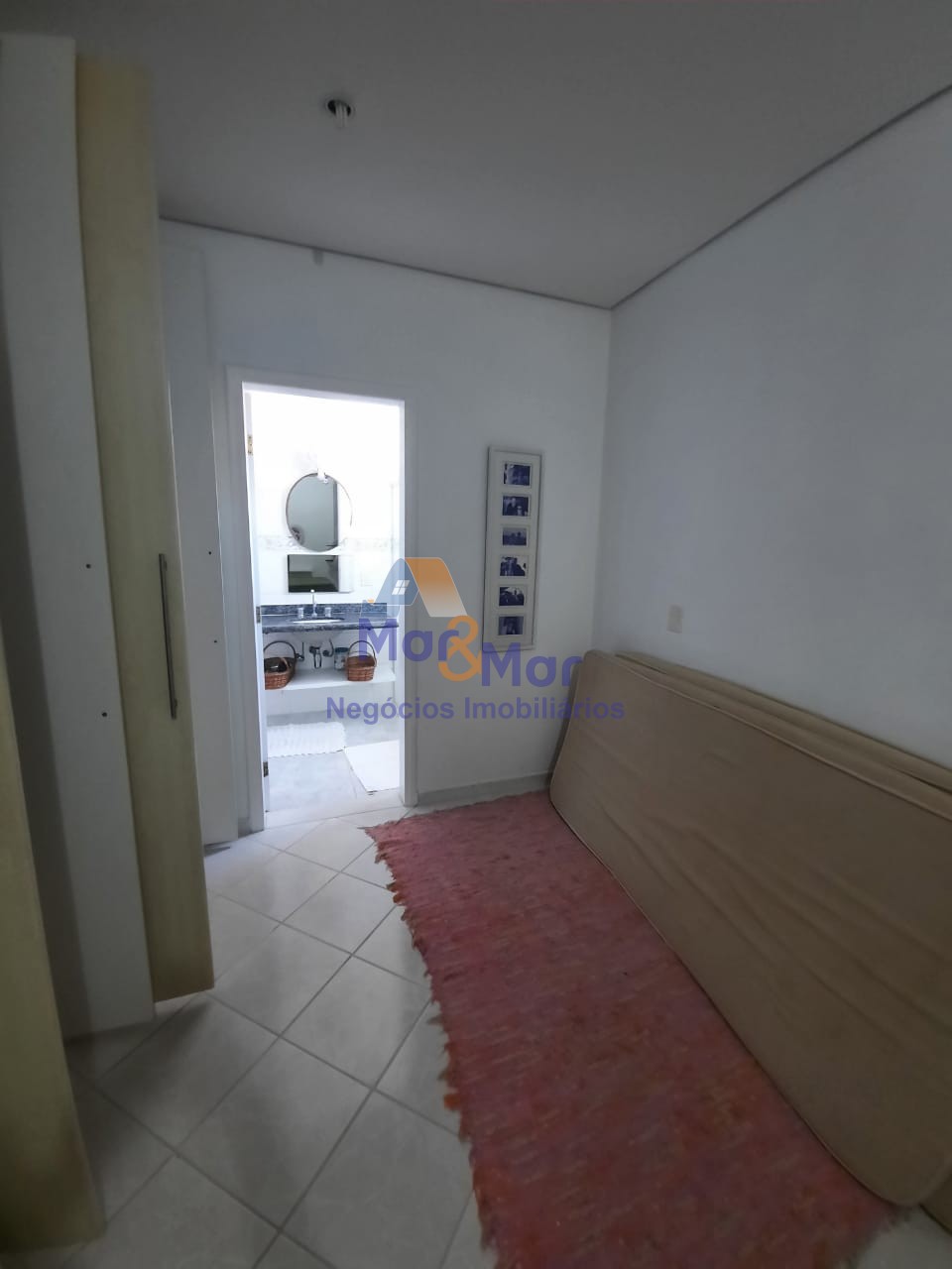 Apartamento-4-dormitorios-Pitangueiras