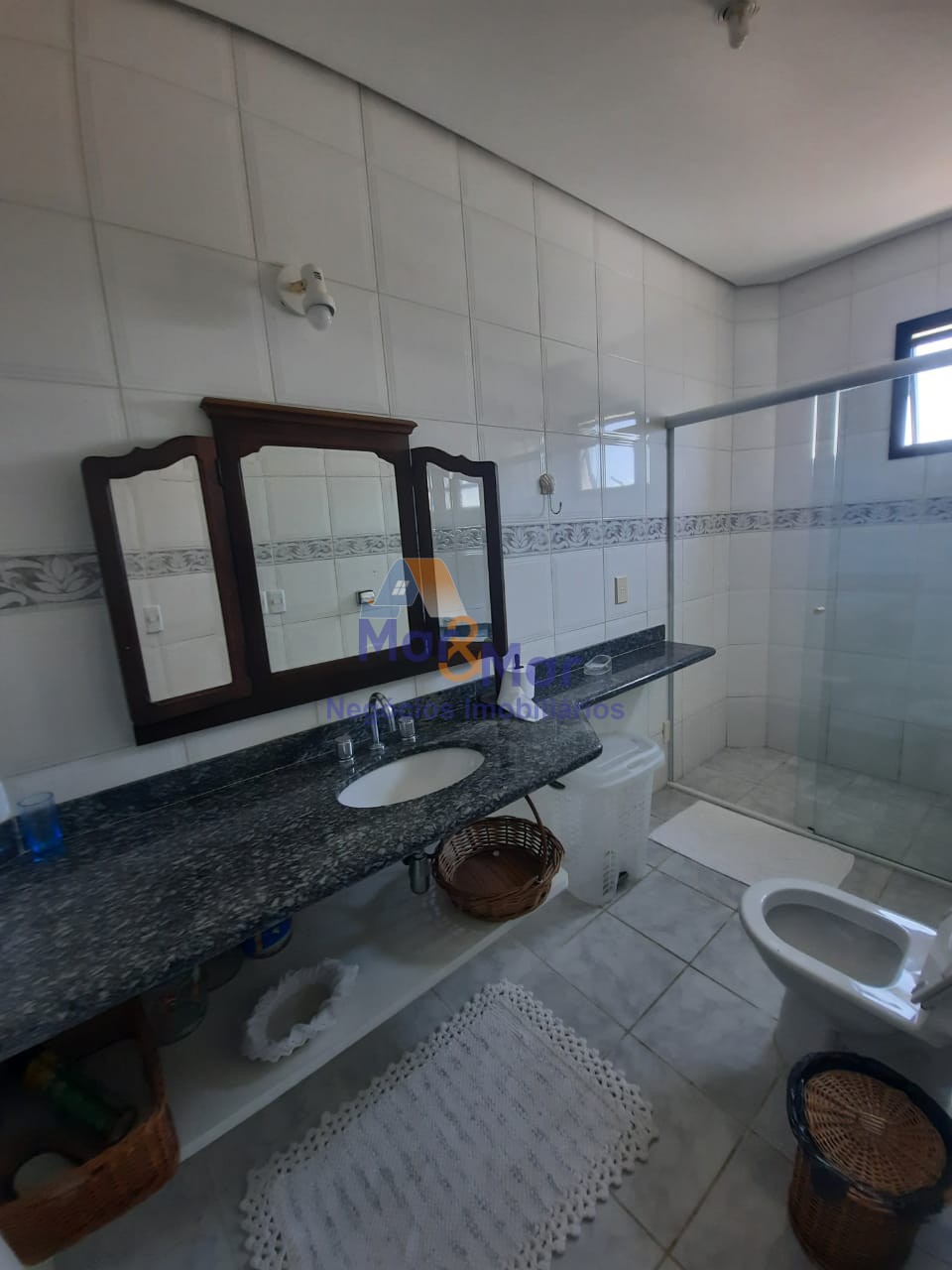 Apartamento-4-dormitorios-Pitangueiras