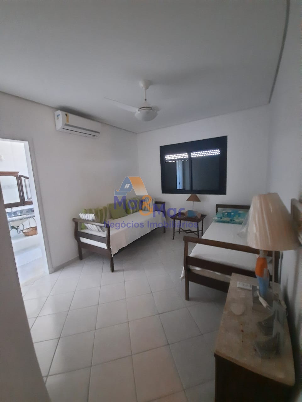 Apartamento-4-dormitorios-Pitangueiras