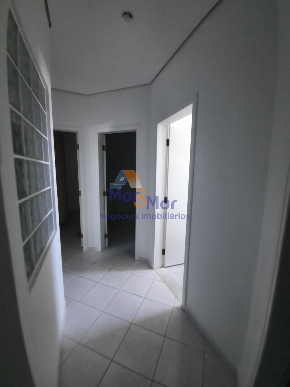 Apartamento-4-dormitorios-Pitangueiras