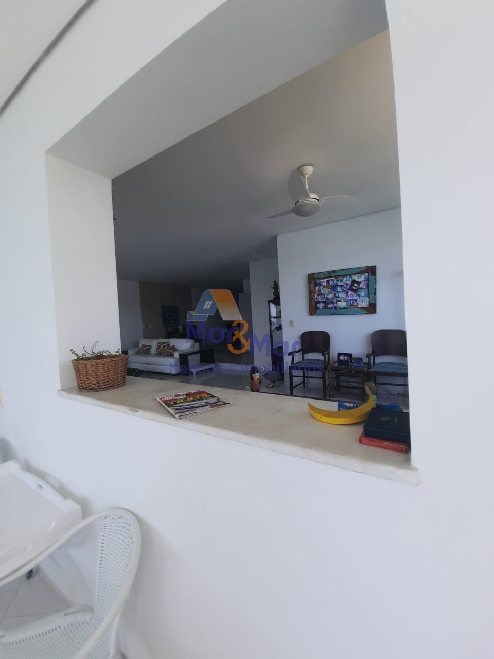 Apartamento-4-dormitorios-Pitangueiras