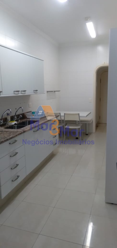 Apartamento Frente ao Mar nas Pitangueiras, Guarujá - SP