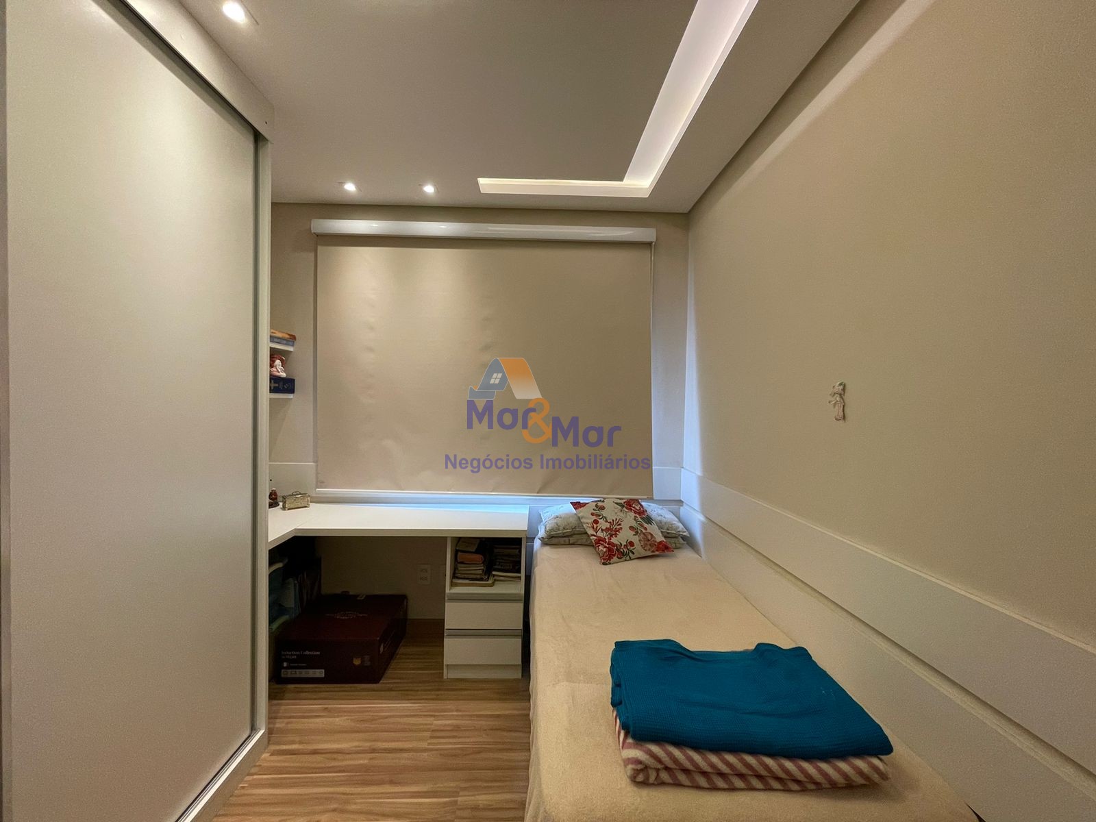 Apartamento na Praia das Astúrias, Guarujá - SP