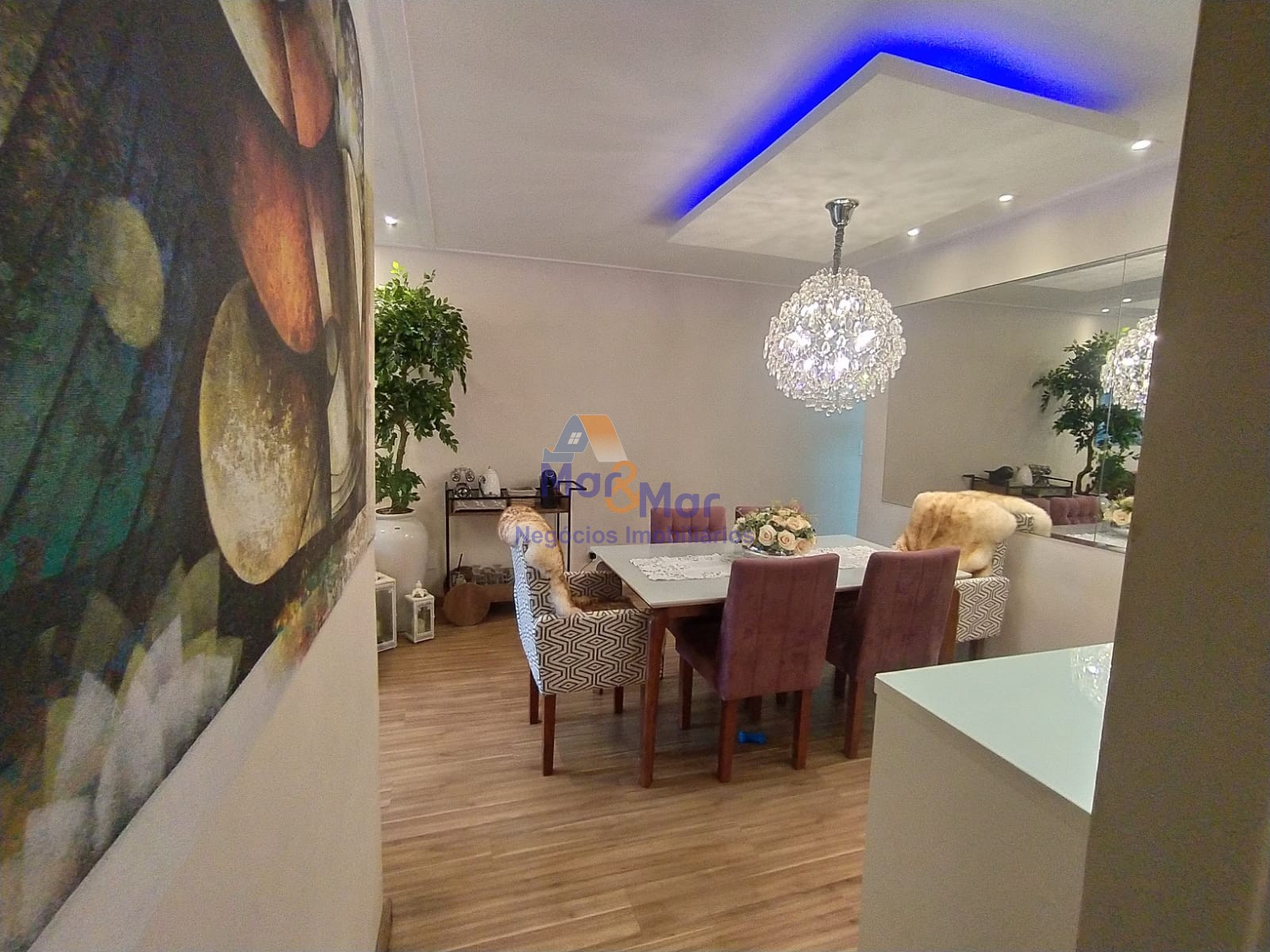 Apartamento na Praia das Astúrias, Guarujá - SP