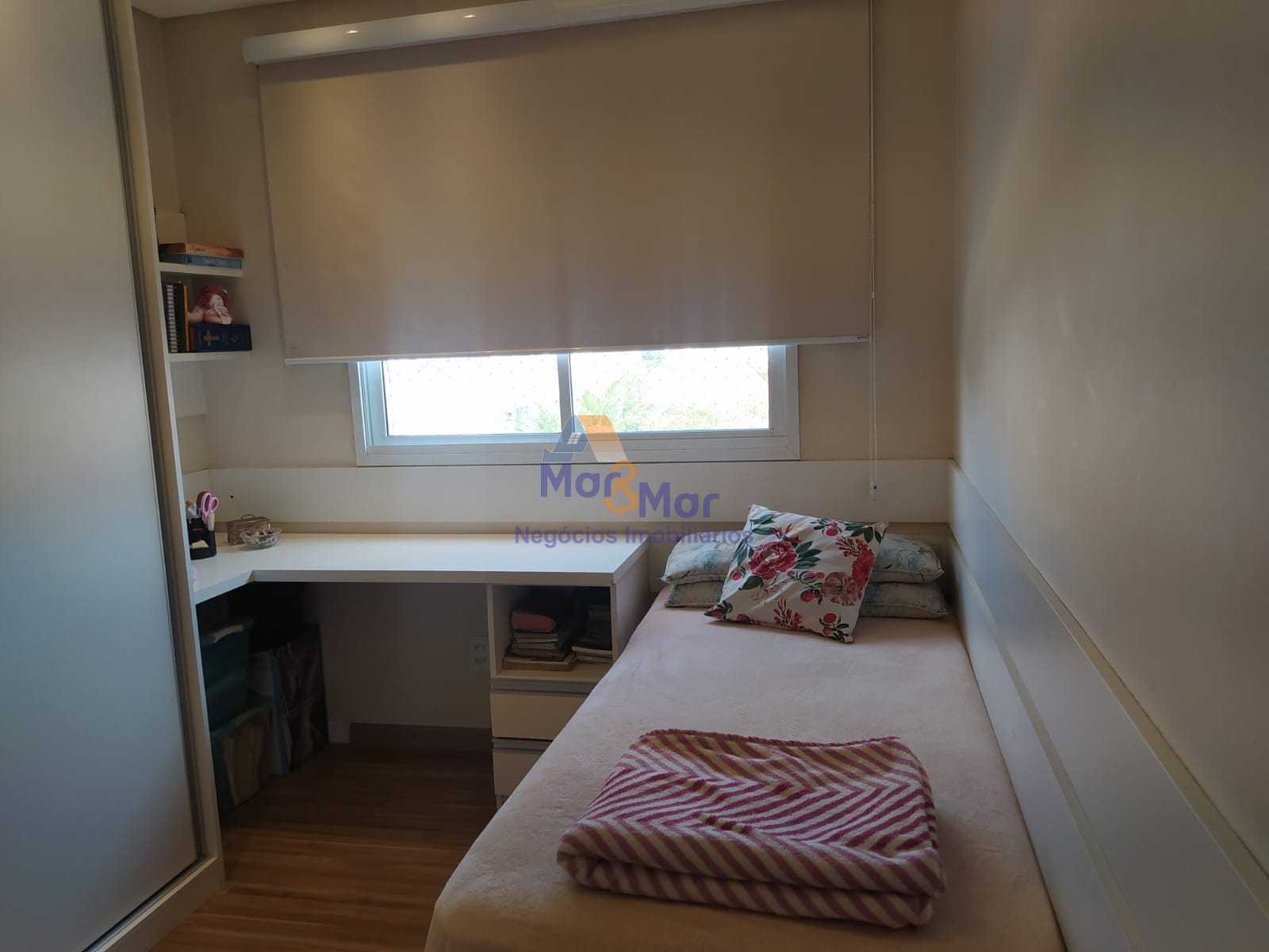 Apartamento na Praia das Astúrias, Guarujá - SP