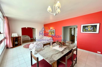 Apartamento na Praia das Pitangueiras, Guarujá - SP