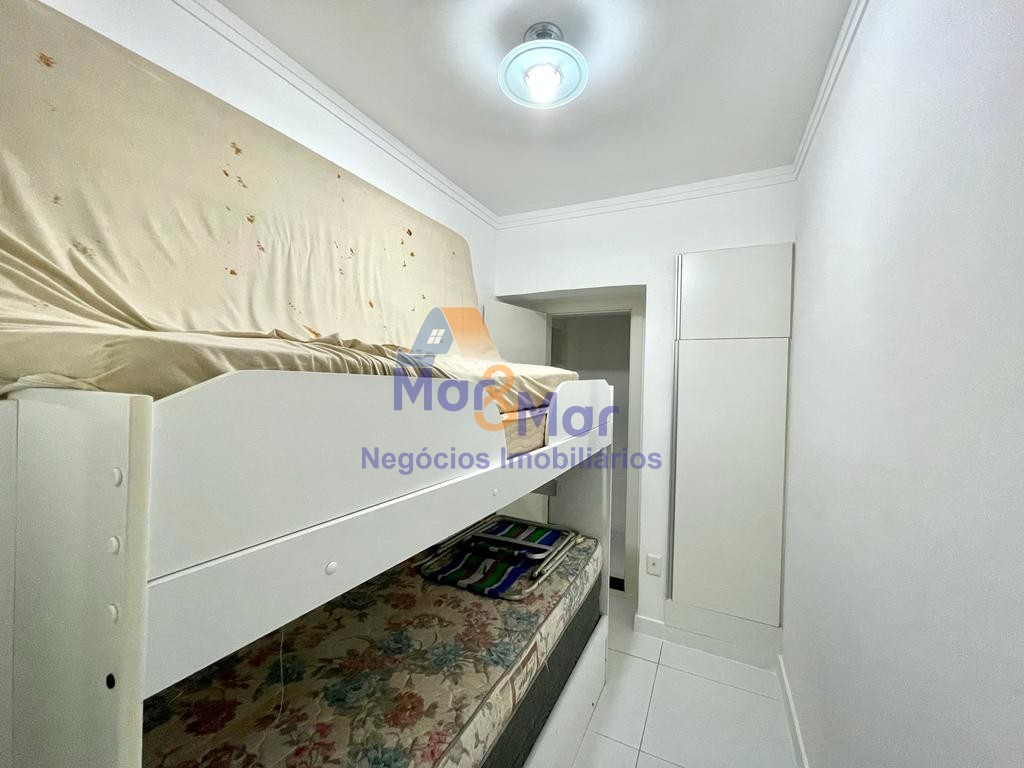 Apartamento na Praia das Pitangueiras, Guarujá - SP