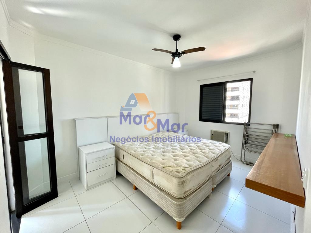 Apartamento na Praia das Pitangueiras, Guarujá - SP