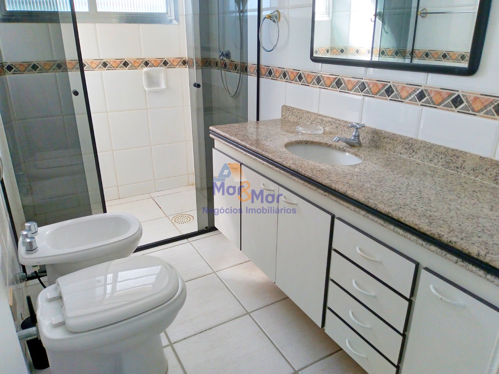 Apartamento GUARUJÁ - SP