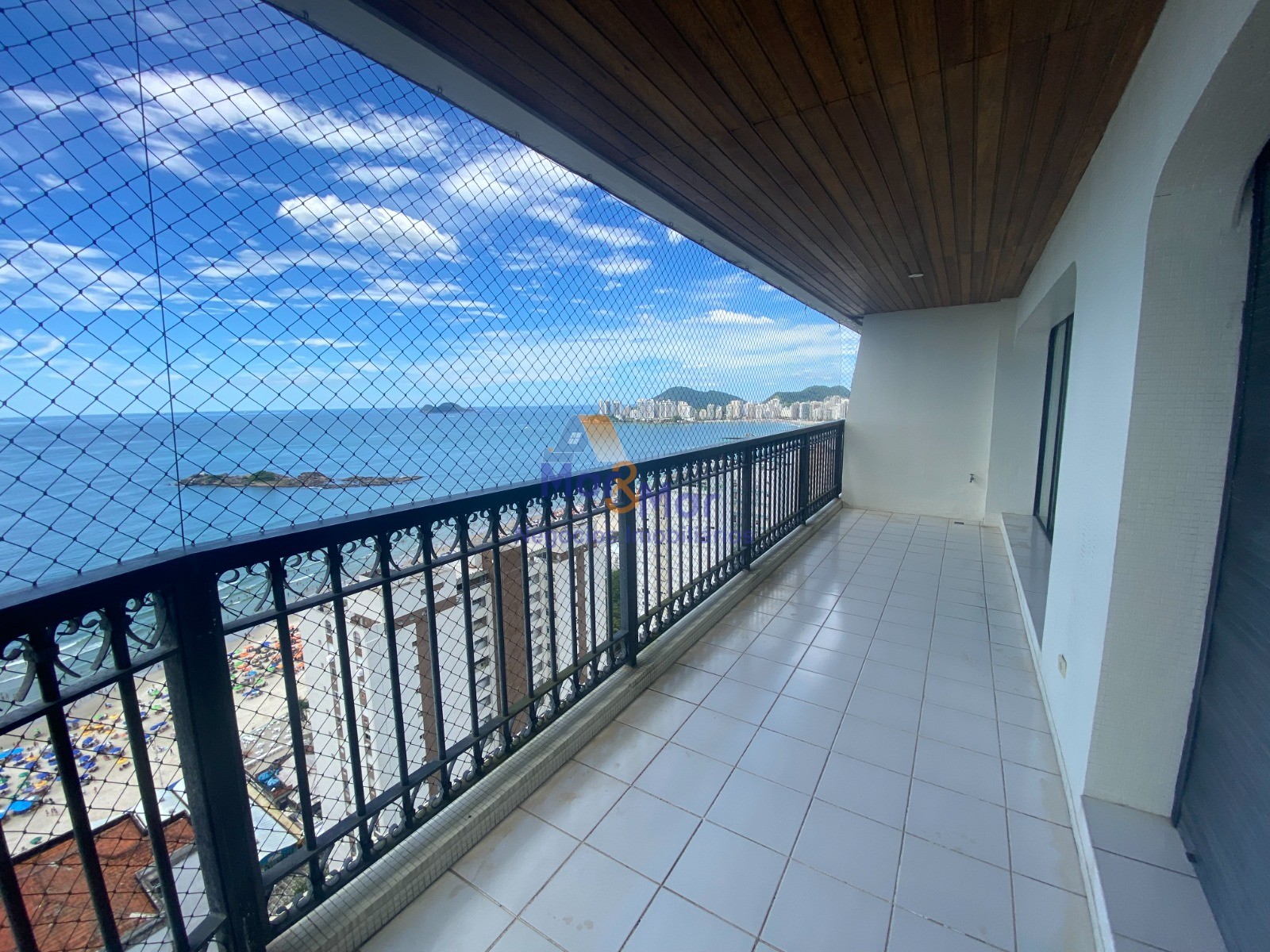 Apartamento GUARUJÁ - SP