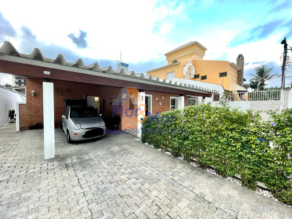 Casa em alvenaria GUARUJÁ - SP