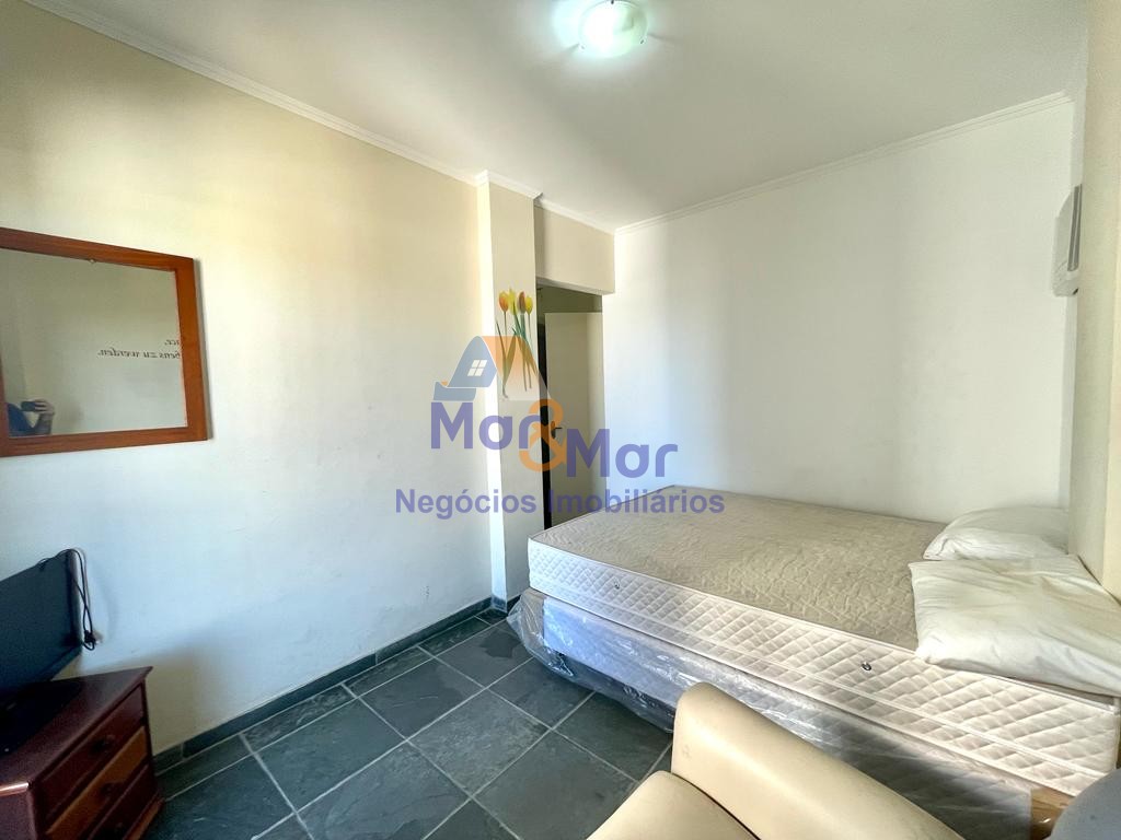Apartamento na Praia da Enseada, Guarujá - SP