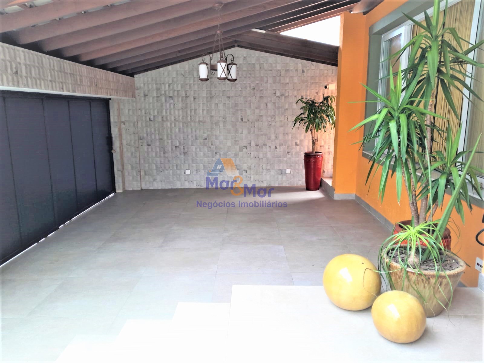 Casa em alvenaria GUARUJÁ - SP