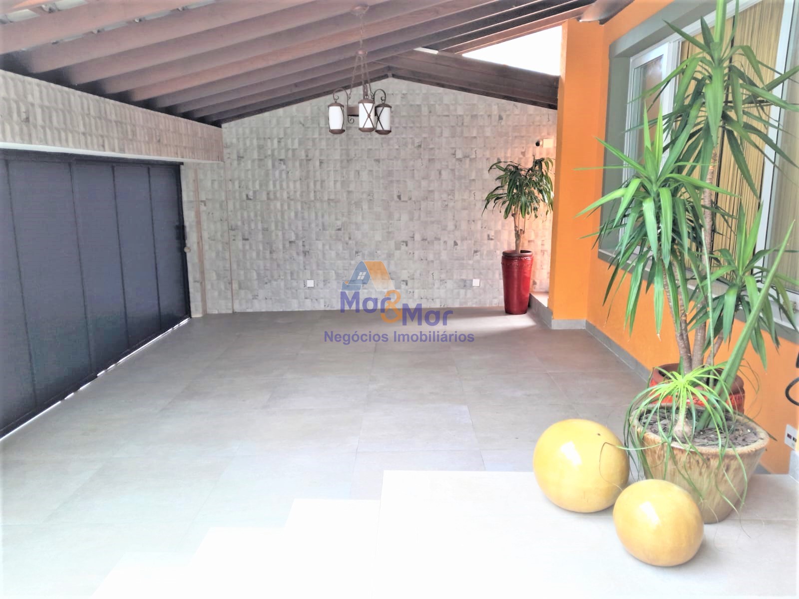 Casa em alvenaria GUARUJÁ - SP