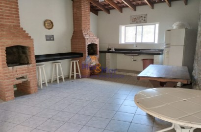 Apartamento na Praia da Enseada, Guarujá - SP