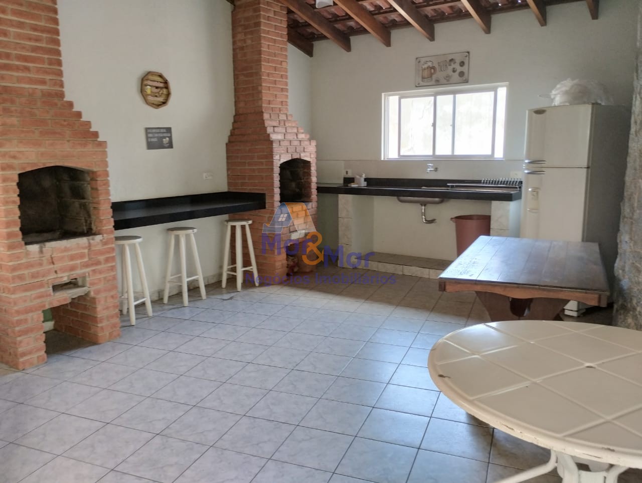 Apartamento na Praia da Enseada, Guarujá - SP