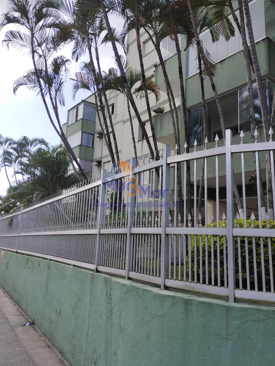 Apartamento na Praia da Enseada, Guarujá - SP