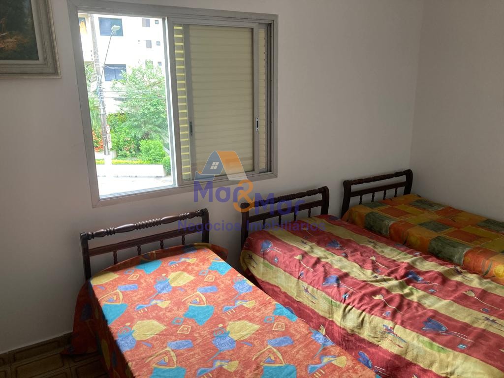 Apartamento na Praia da Enseada, Guarujá - SP