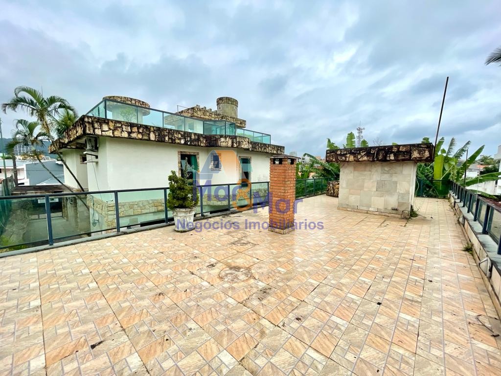 Casa em alvenaria GUARUJÁ - SP