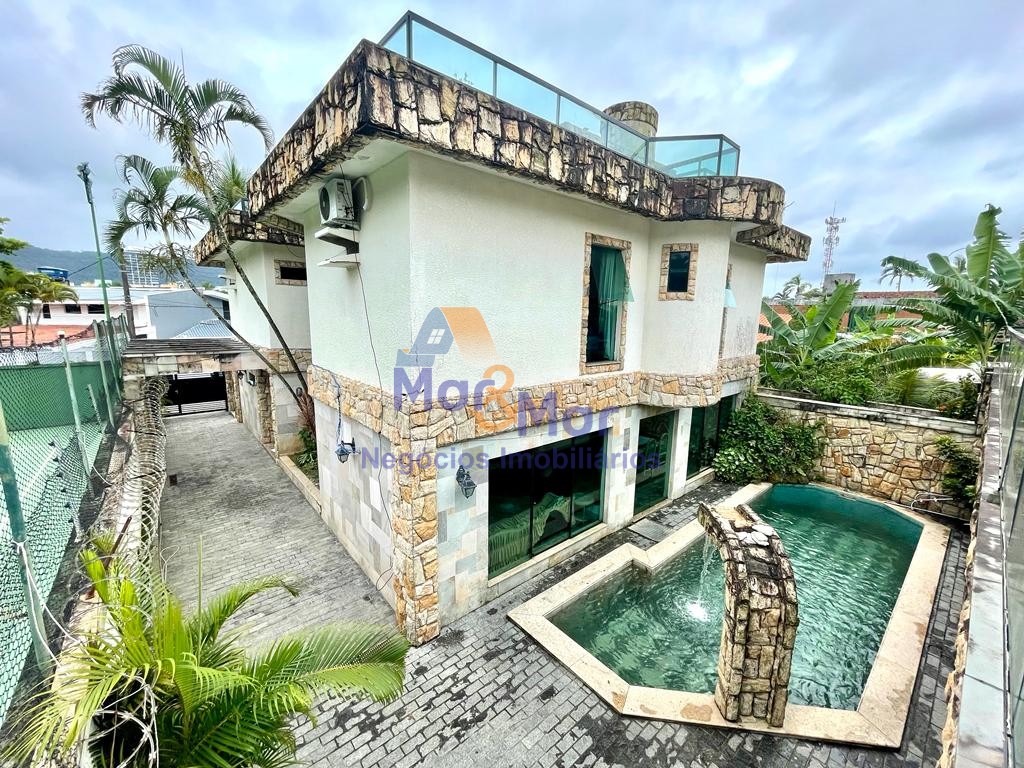 Casa em alvenaria GUARUJÁ - SP