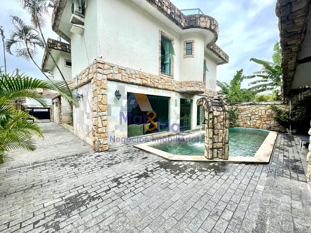 Casa em alvenaria GUARUJÁ - SP