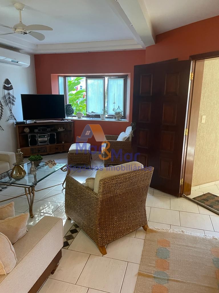 Casa em alvenaria GUARUJÁ - SP