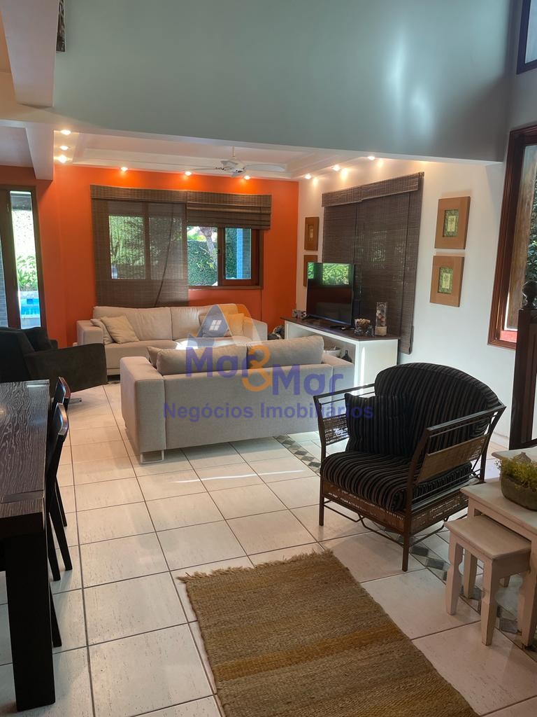 Casa em alvenaria GUARUJÁ - SP