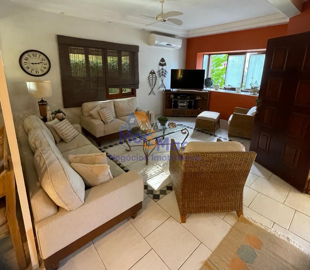 Casa em alvenaria GUARUJÁ - SP