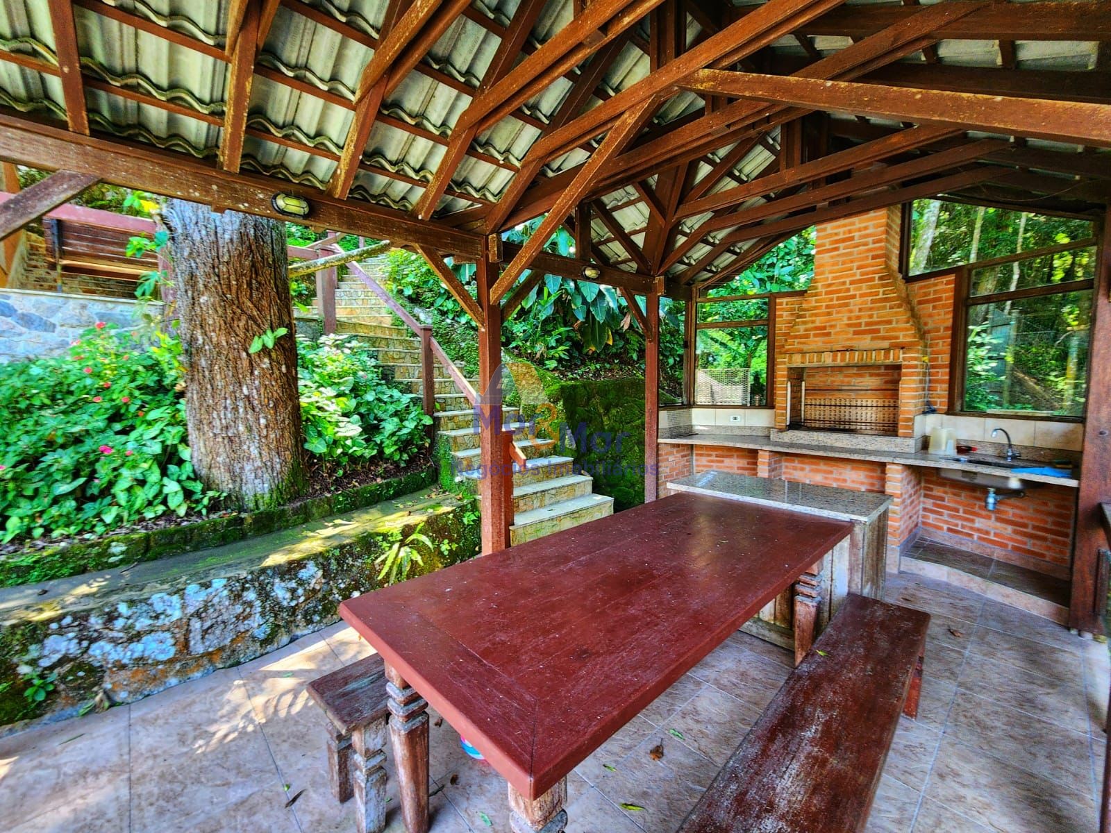 Casa em alvenaria GUARUJÁ - SP