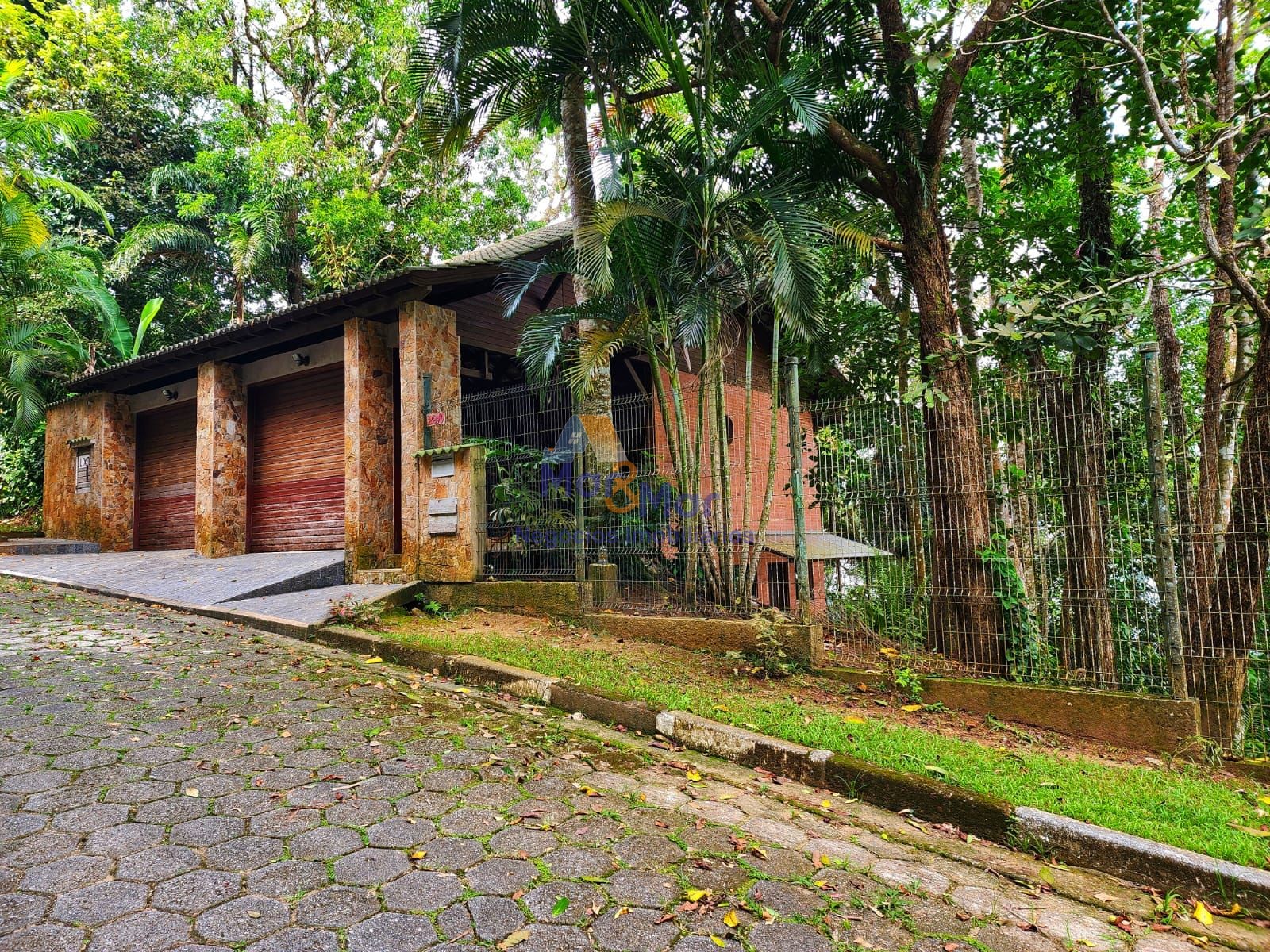 Casa em alvenaria GUARUJÁ - SP