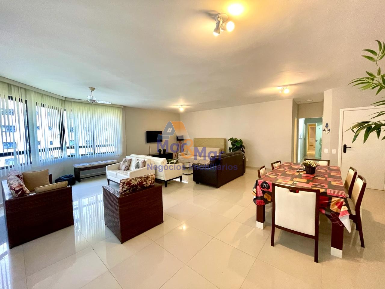 Apartamento GUARUJÁ - SP