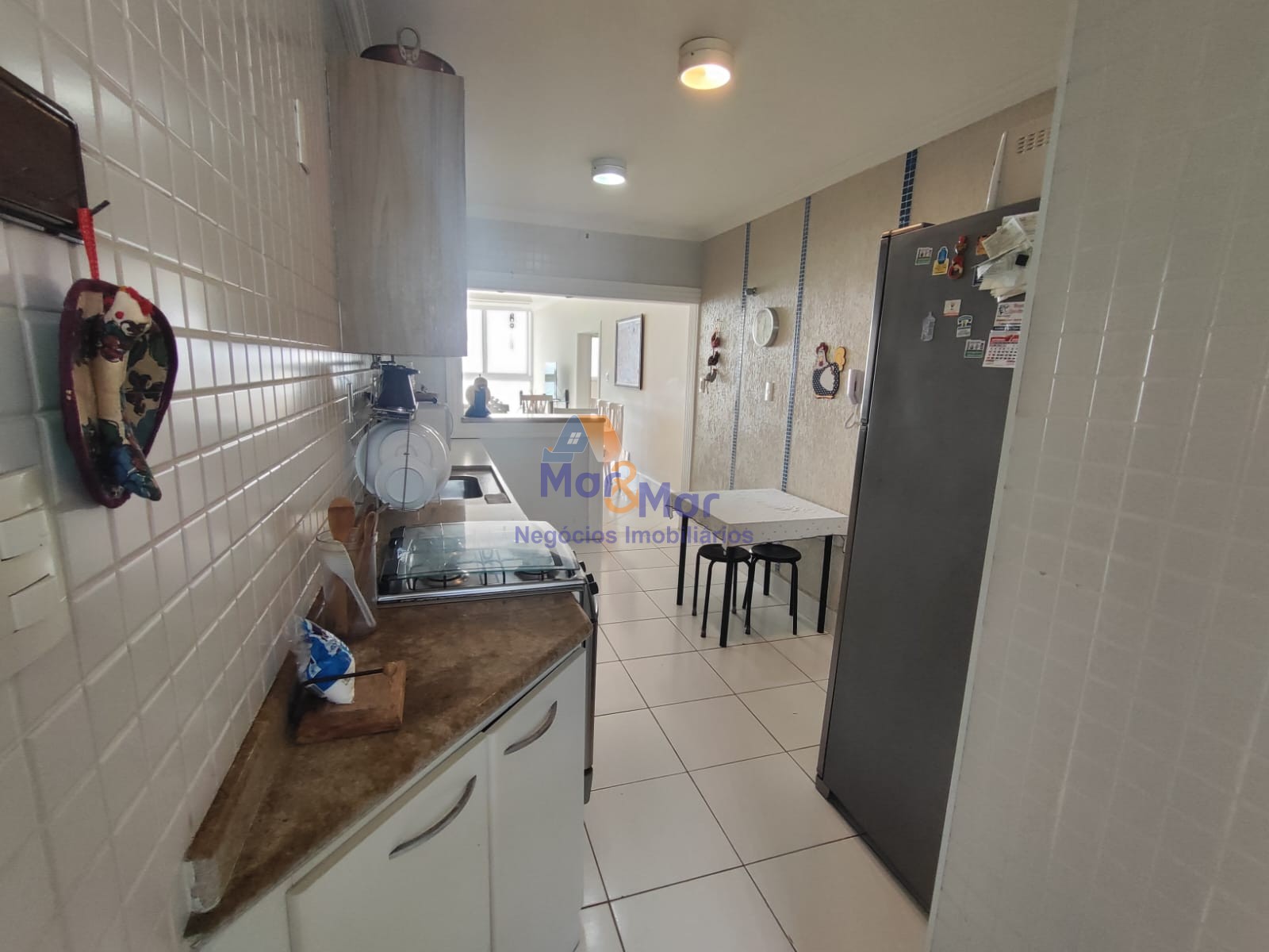 Apartamento Frente ao Mar nas Pitangueiras, Guarujá - SP