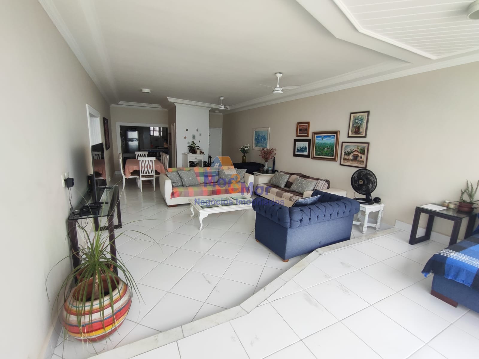 Apartamento Frente ao Mar nas Pitangueiras, Guarujá - SP