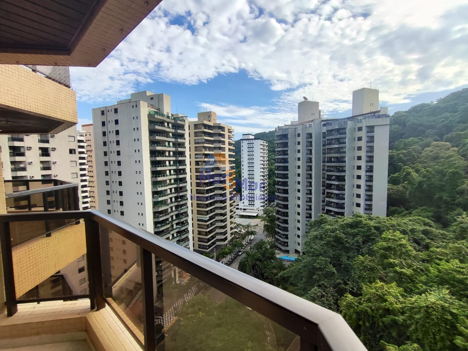 Apartamento GUARUJÁ - SP