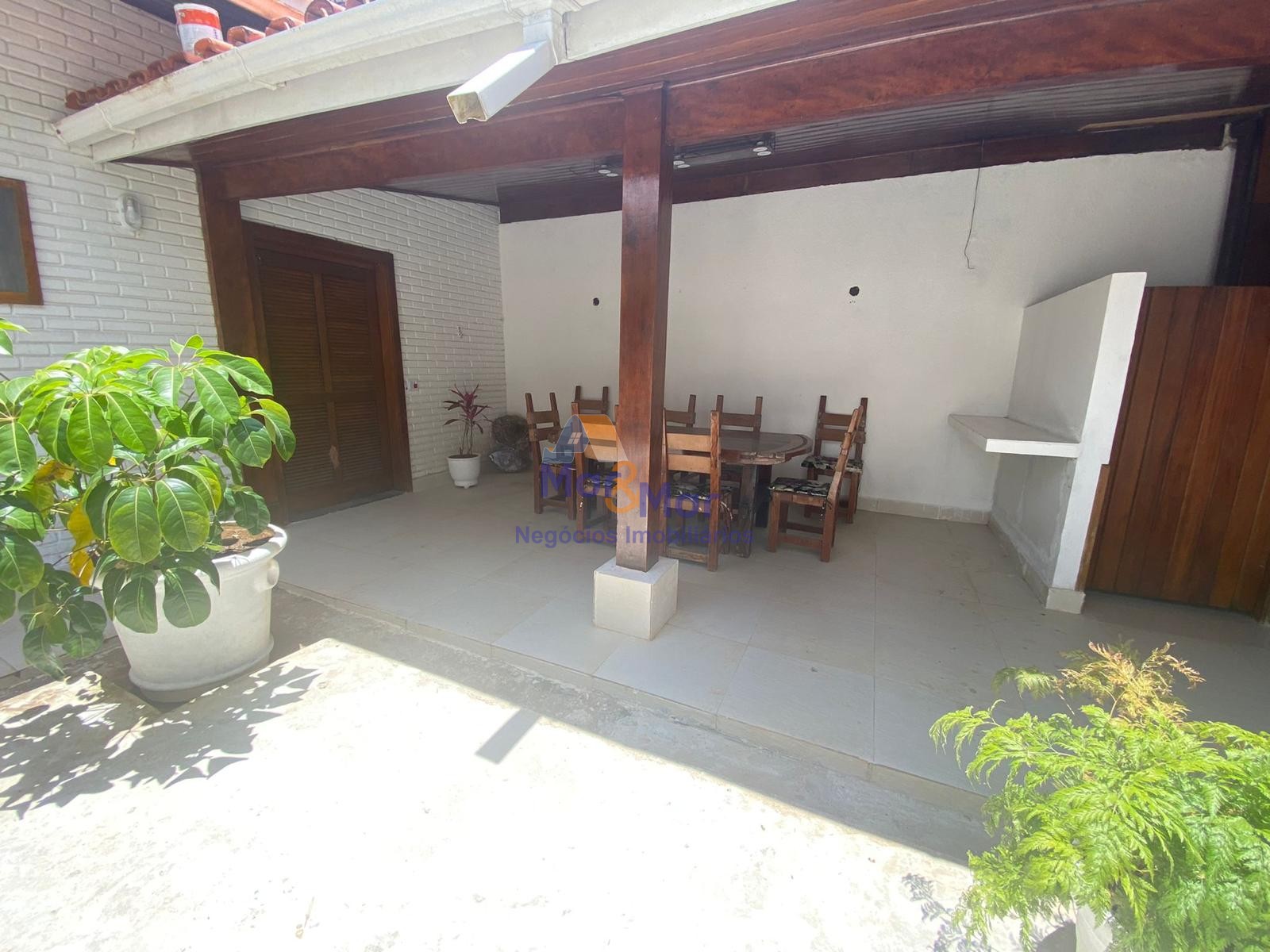 Casa em alvenaria na Praia da Enseada!