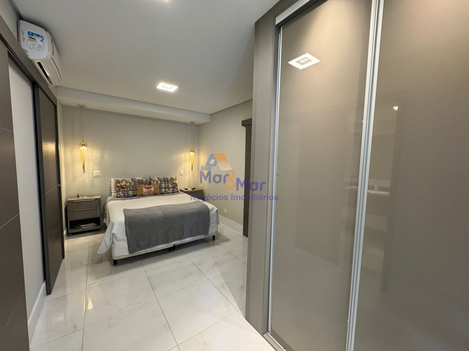 Apartamento GUARUJÁ - SP