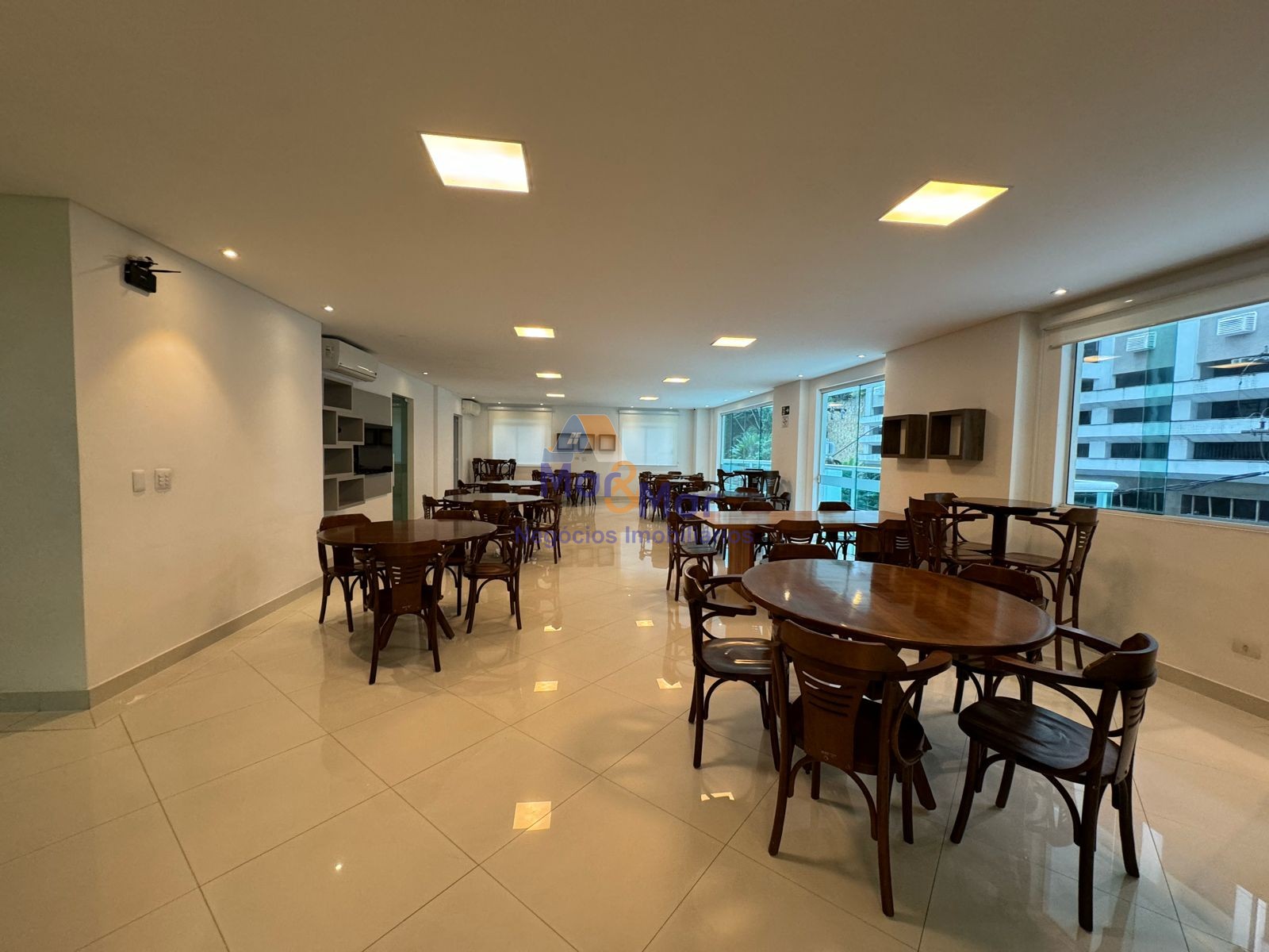 Apartamento GUARUJÁ - SP