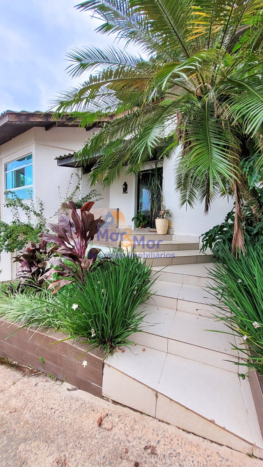 Casa em alvenaria GUARUJÁ - SP