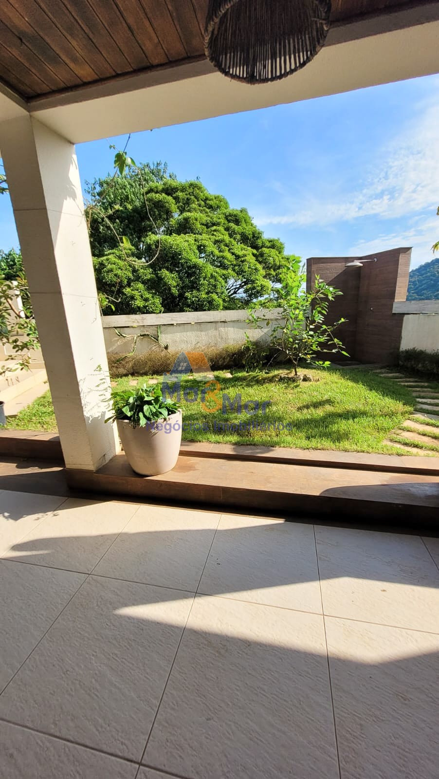 Casa em alvenaria GUARUJÁ - SP