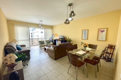 Apartamento na Praia das Pitangueiras, Guarujá - SP