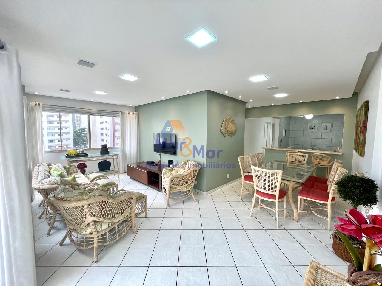 Apartamento GUARUJÁ - SP