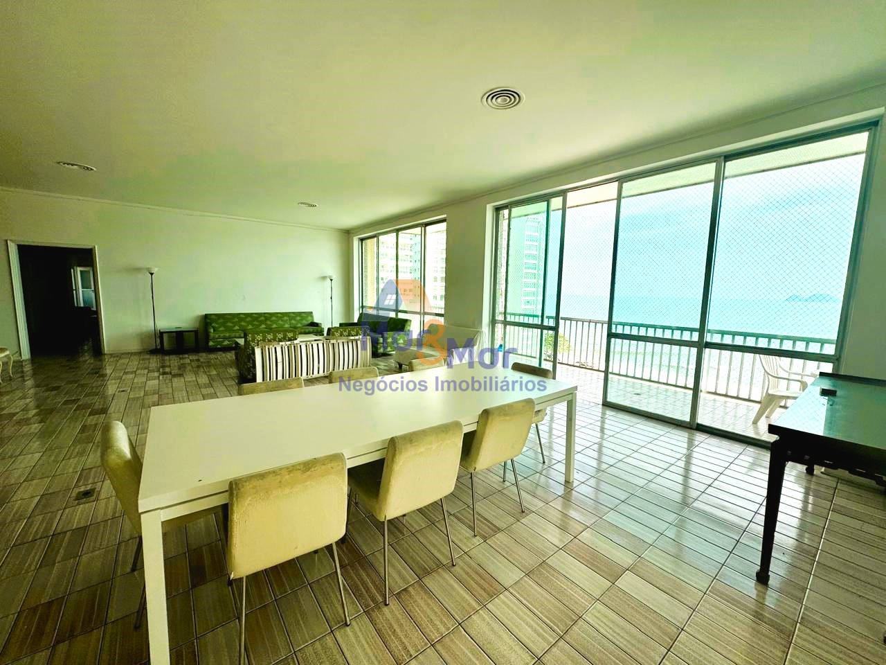 Apartamento GUARUJÁ - SP