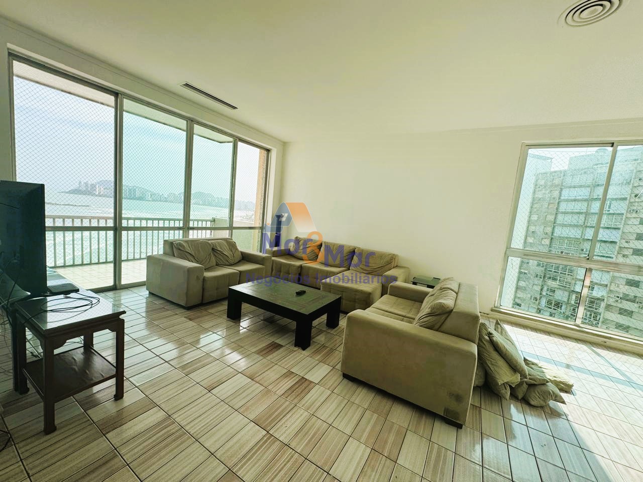 Apartamento GUARUJÁ - SP