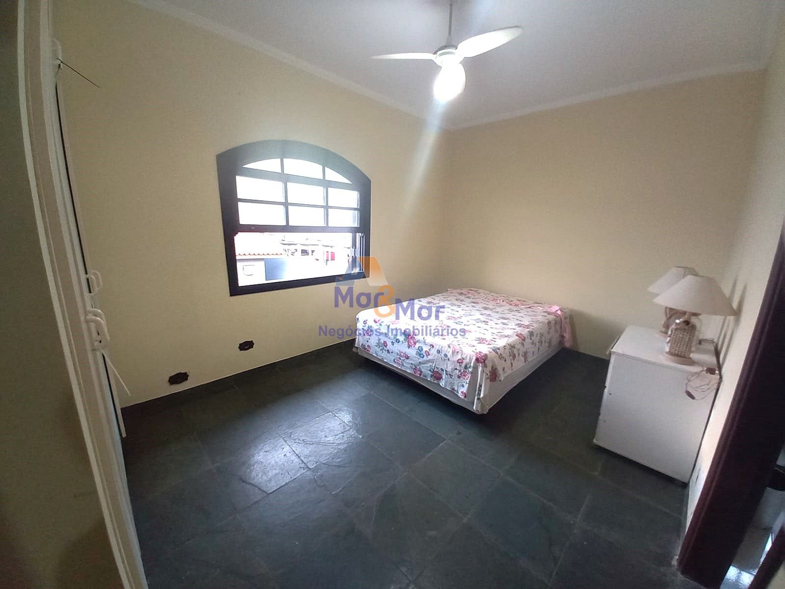 Casa em alvenaria GUARUJÁ - SP