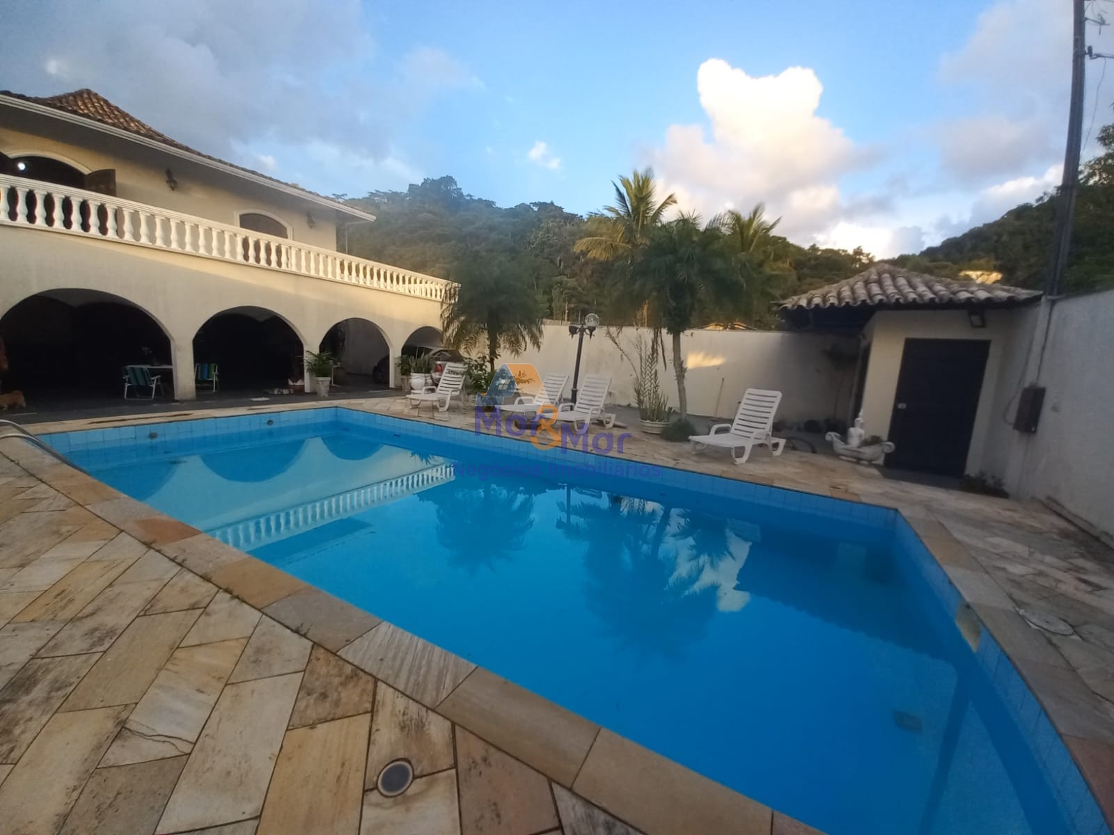 Casa em alvenaria GUARUJÁ - SP