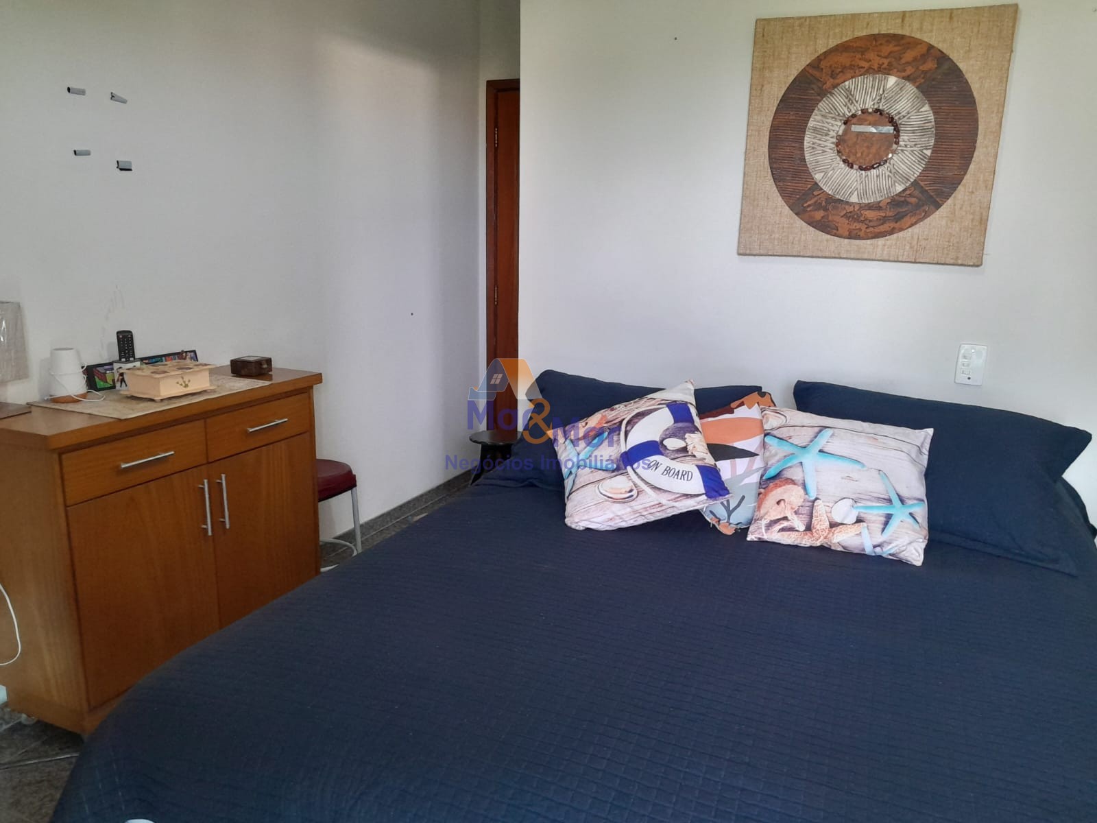 Apartamento na Praia da Enseada, Guarujá - SP