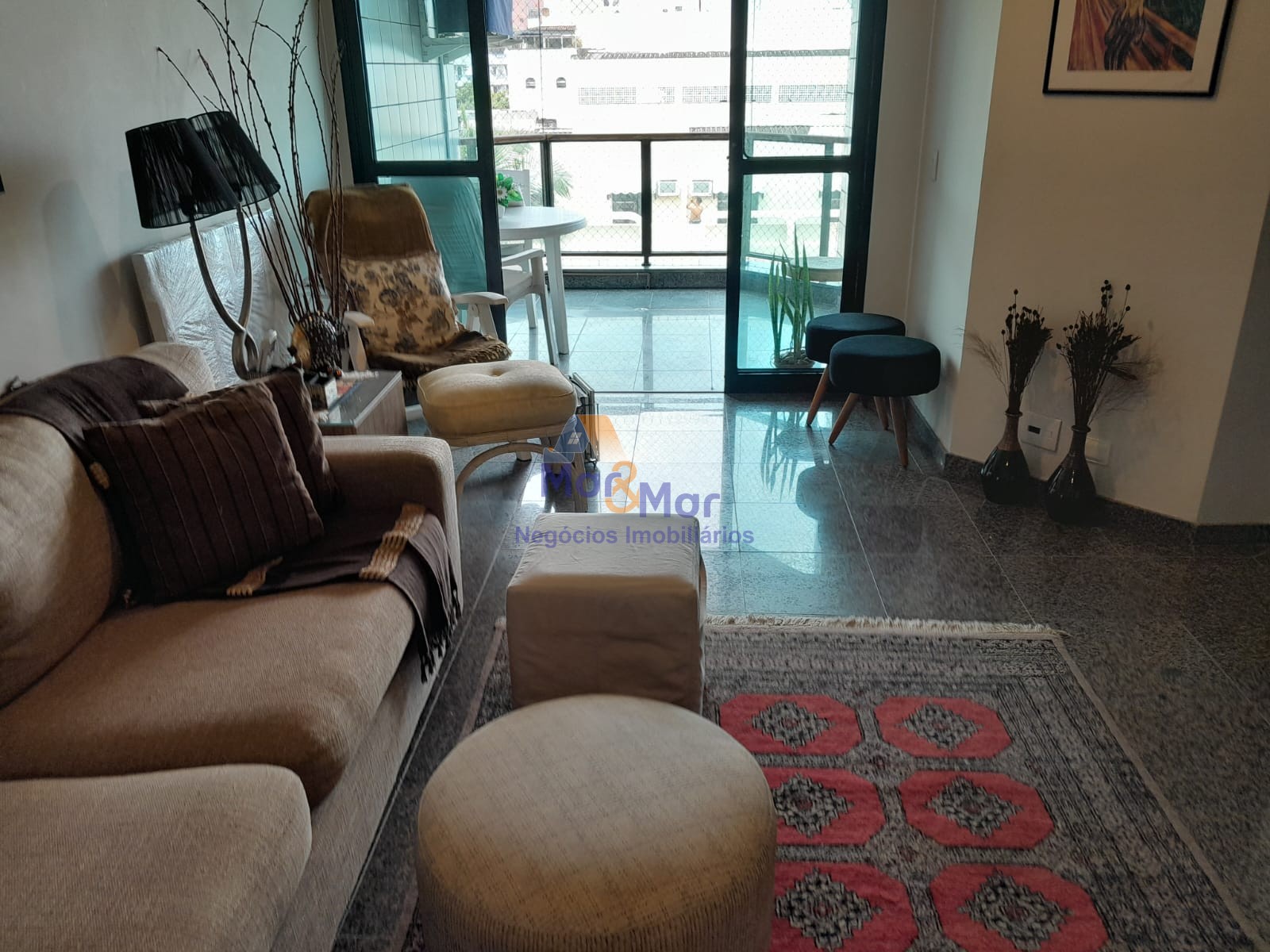 Apartamento na Praia da Enseada, Guarujá - SP