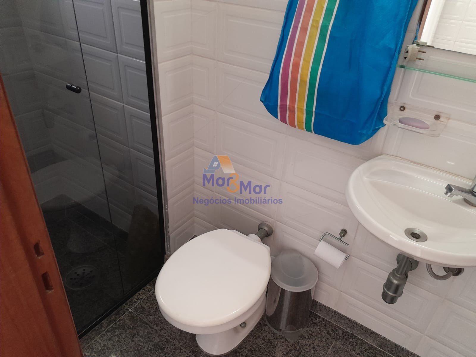Apartamento na Praia da Enseada, Guarujá - SP